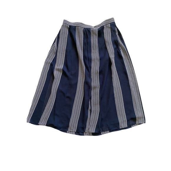 Anne Klein Dresses & Skirts - Anne Klein Black and White Vertically Striped Chiffon Lined Midi Skirt- Size 10